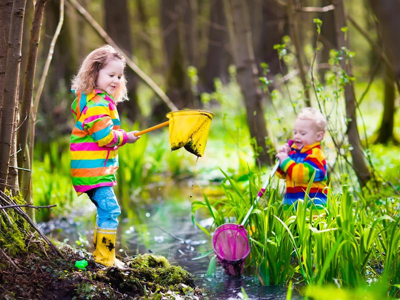 Trẻ em được khuyến khích tiếp xúc với thiên nhiên