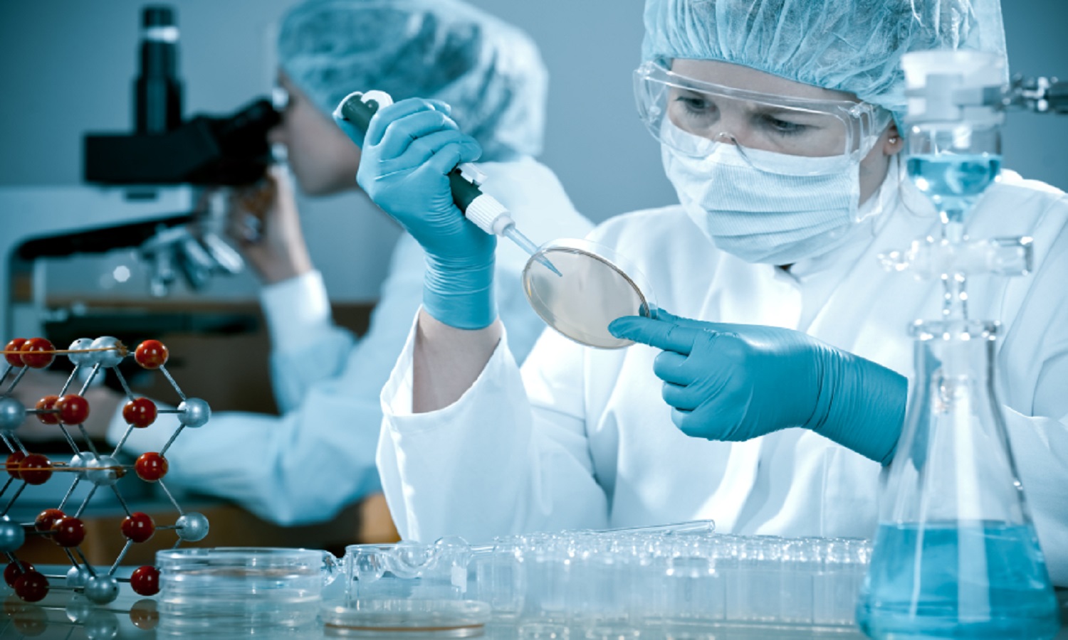 Phương pháp cấy tế bào gốc được nghiên cứu và thực nghiệm kỹ càng trong rất nhiều năm 