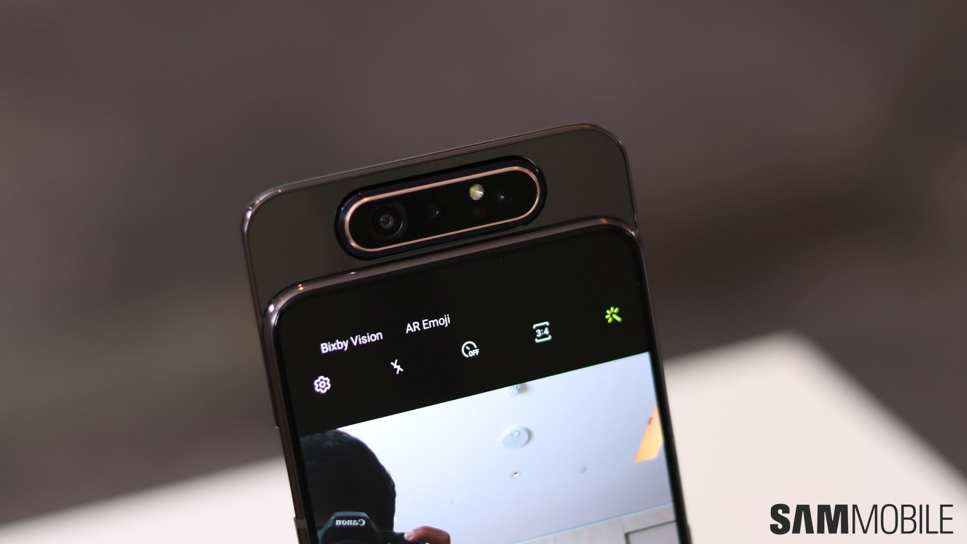 Camera được giấu kín của Samsung Galaxy A80