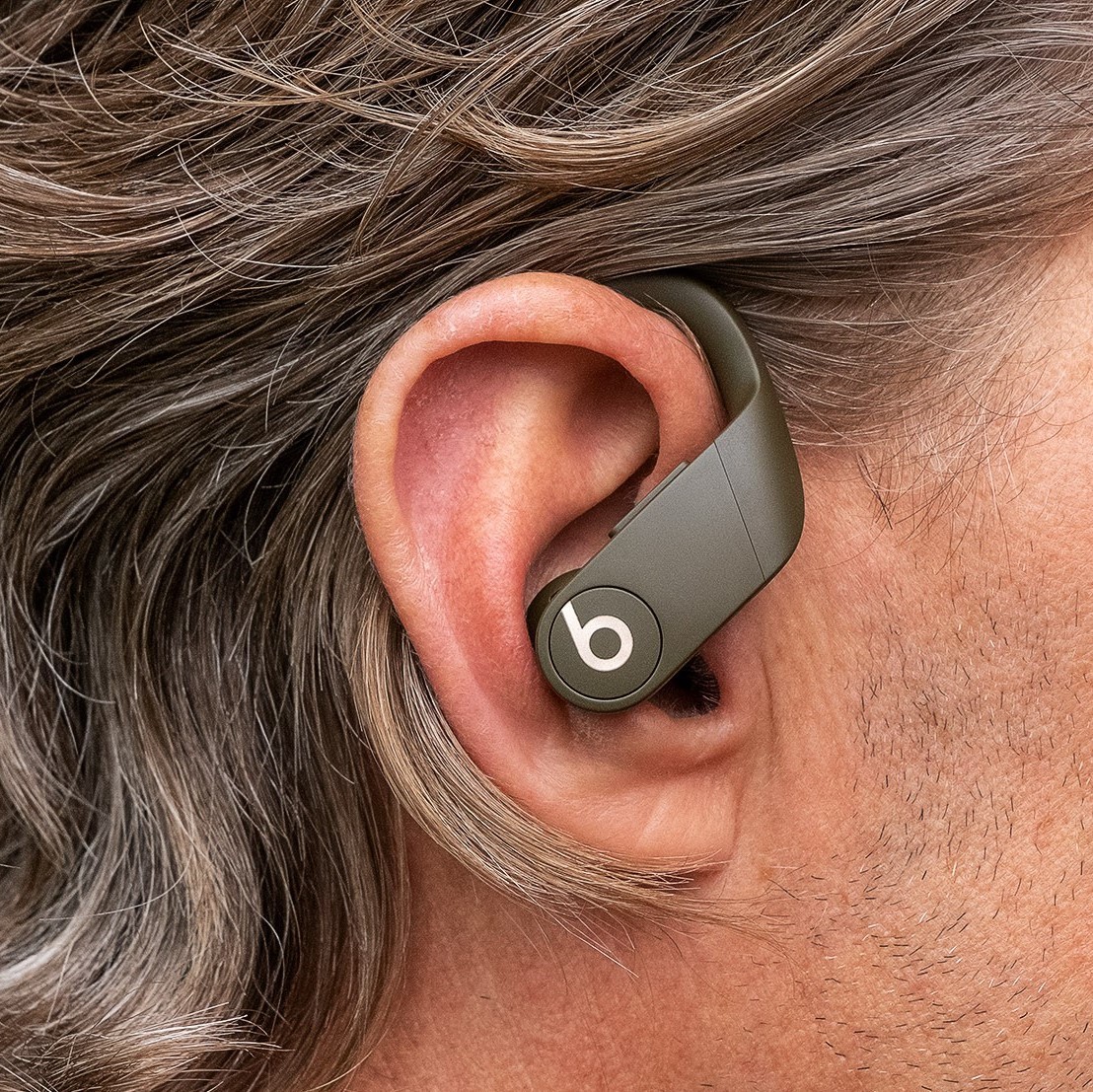 Tai nghe không dây Powerbeats Pro có thiết kế tinh tế và đáng mua