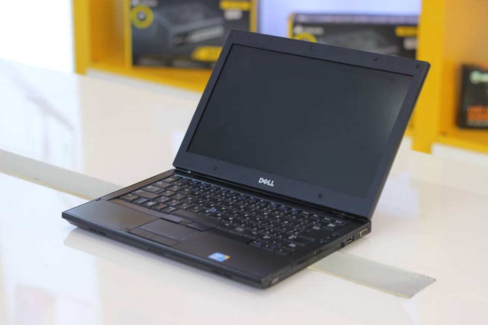 Laptop Dell sử dụng lâu có thể bị chai pin 