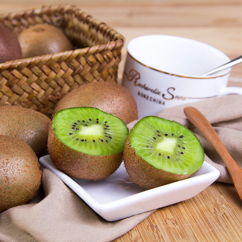 Huyết áp cao nên ăn kiwi 