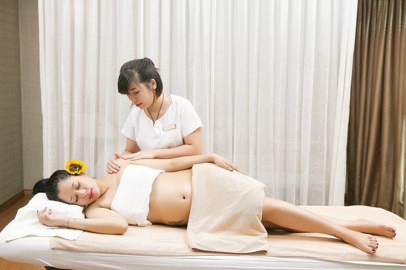 Trong quá trình thai kỳ, mẹ bầu nên áp dụng phương pháp massage truyền thống Shiatsu của Nhật Bản để cải thiện sức khỏe và tốt cho nhai nhi nhé!
