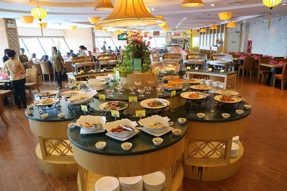 Nhà hàng buffet chay ngon TPHCM Quỳnh Mai
