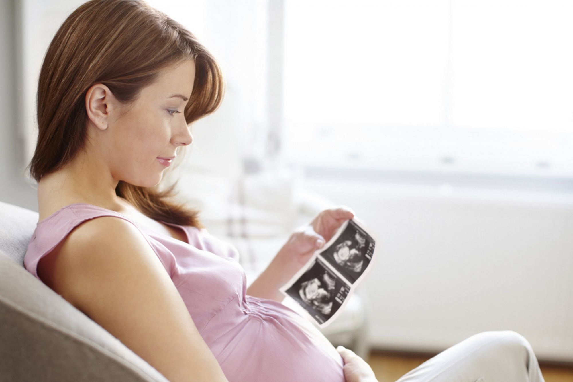 Mẹ bầu sẽ thảnh thơi hơn nhờ vào các dịch vụ thai sản tại Vinmec