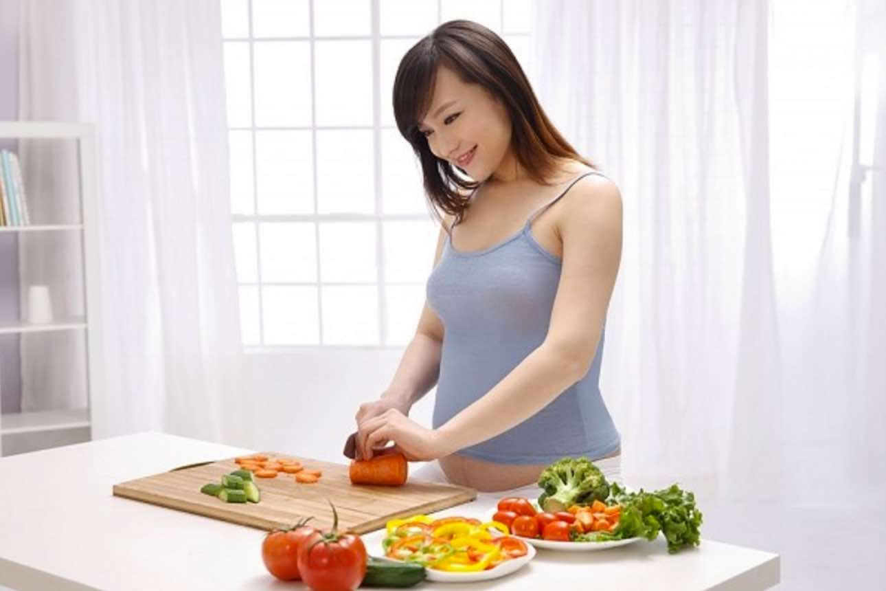 Chế độ dinh dưỡng rất quan trọng trong thai kỳ 