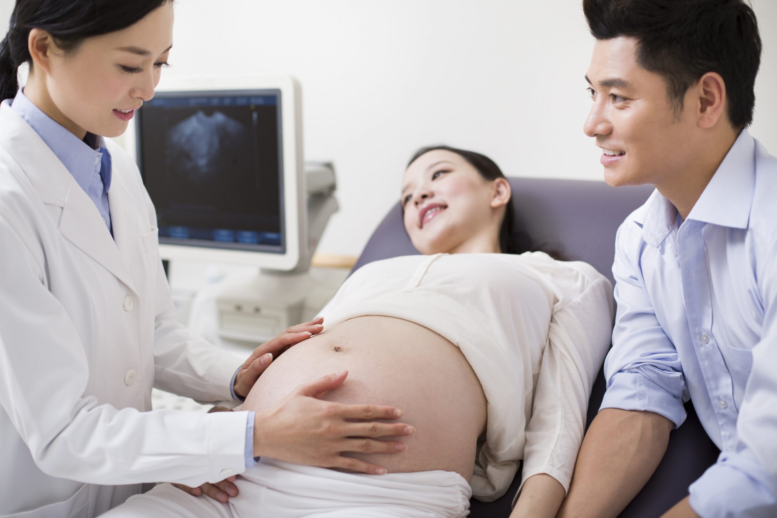 Khám thai để chủ động chuẩn bị cho ngày sinh cận kề