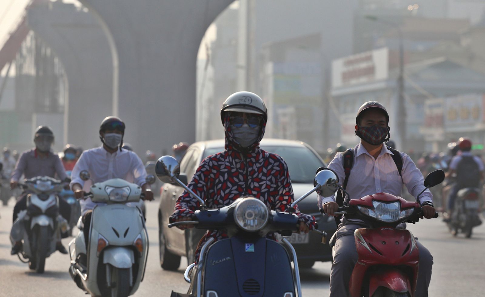 Người dân thủ đô đang đối mặt với những hậu quả do ô nhiễm khói bụi