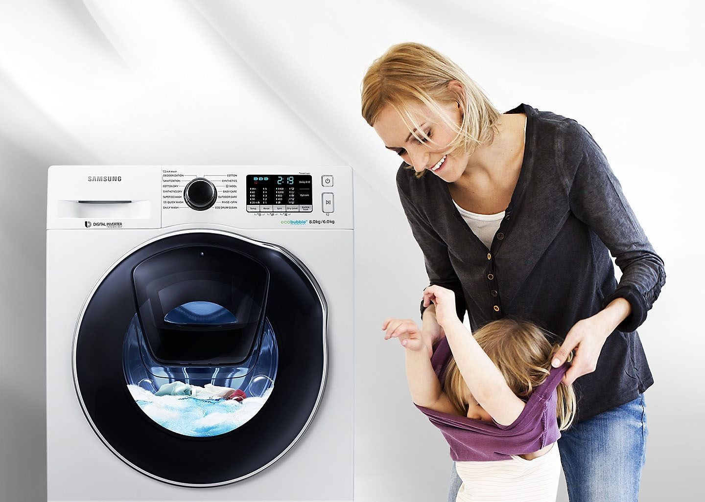 Samsung WD10K6410OS là dòng máy giặt nhỏ gọn phù hợp nhiều không gian nhà 