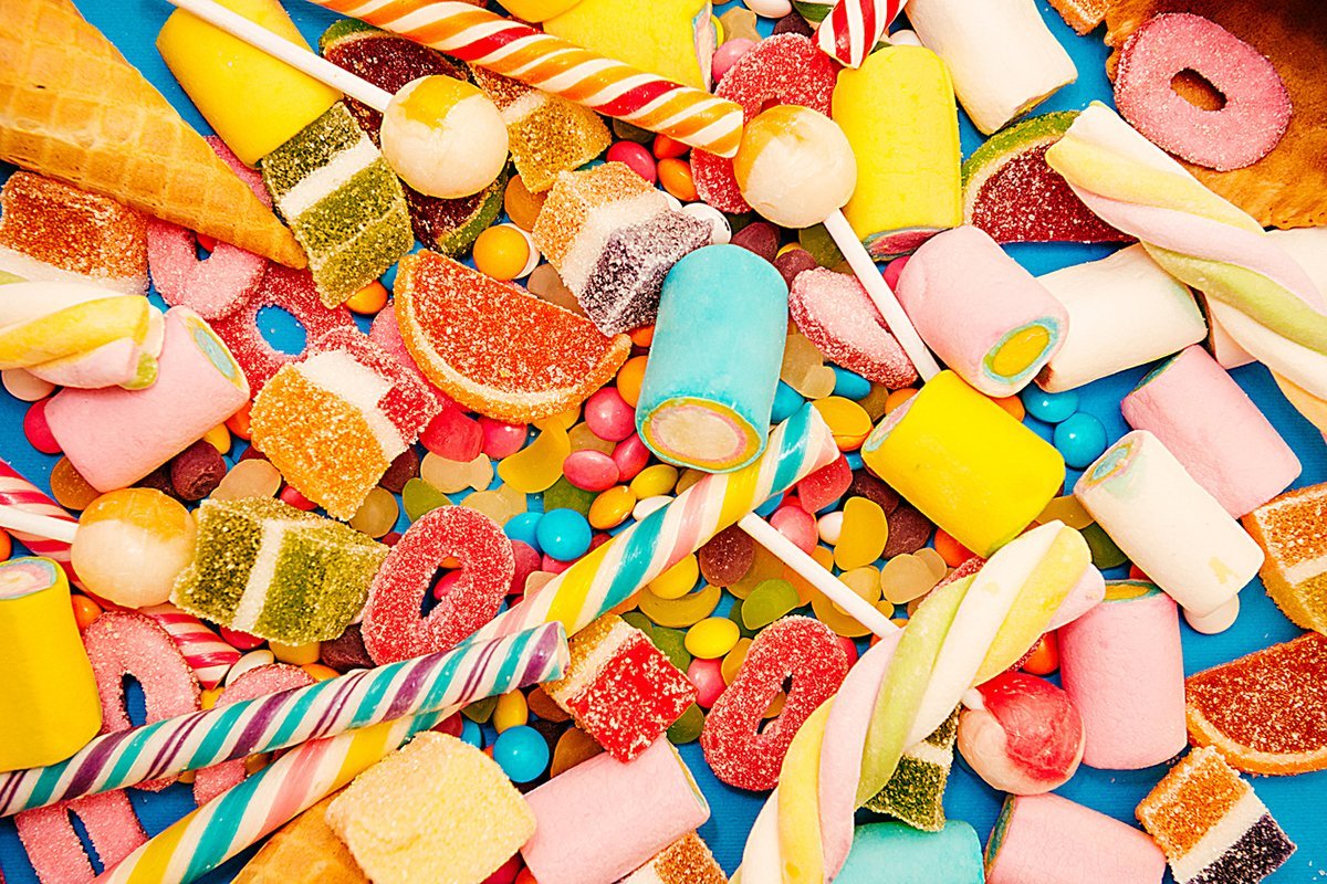 Đồ ngọt là thủ phạm gây tiểu đường ở trẻ em
