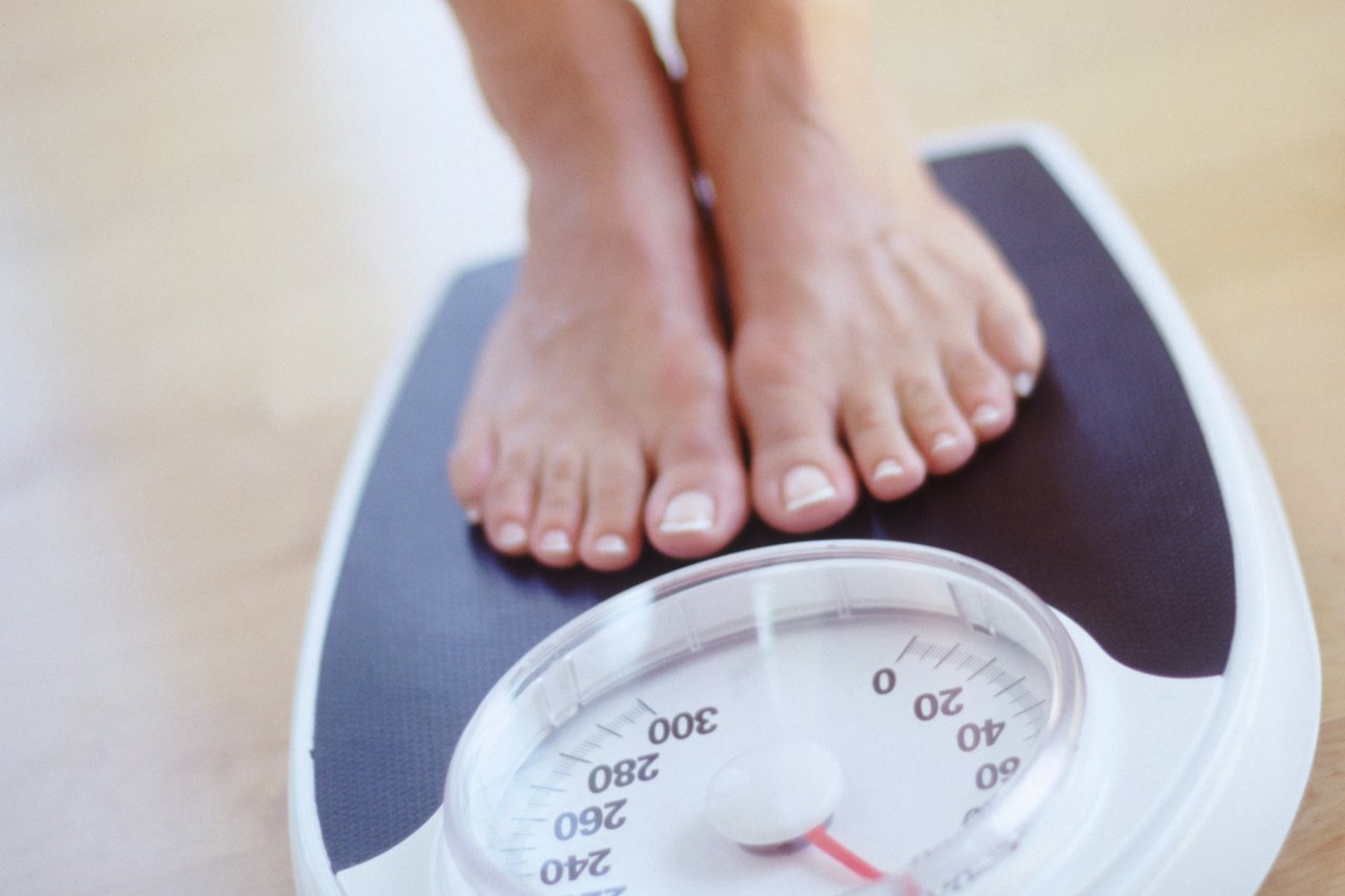 Nếu cân nặng của bạn có dấu hiệu giảm bất thường không rõ nguyên do, có thể bạn đã mắc