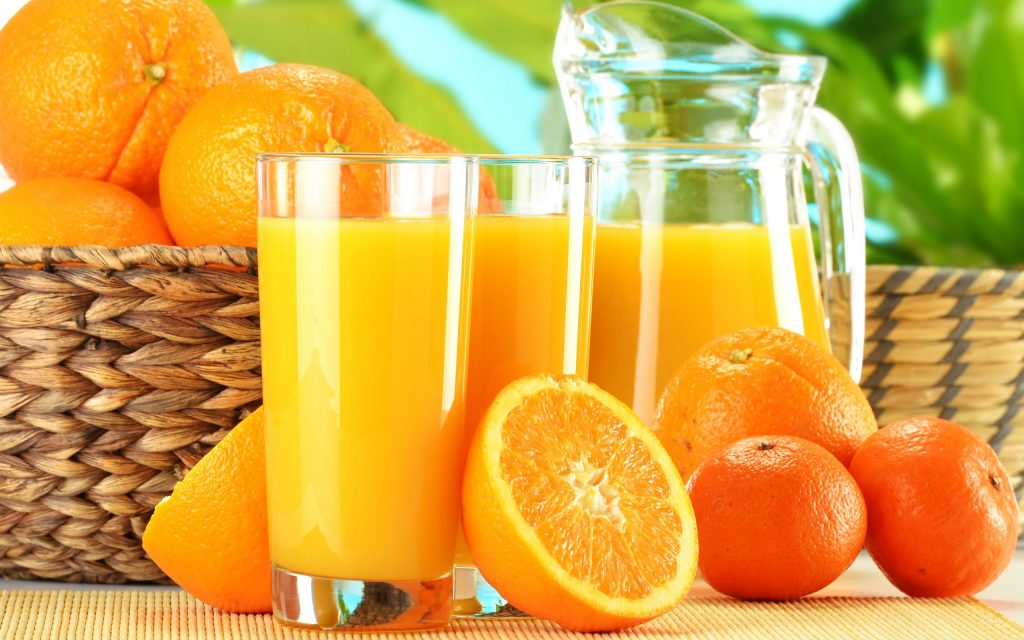 Trong quả cam giàu vitamin C và chất oxy hóa tốt cho bệnh nhân ung thư tuyến giáp