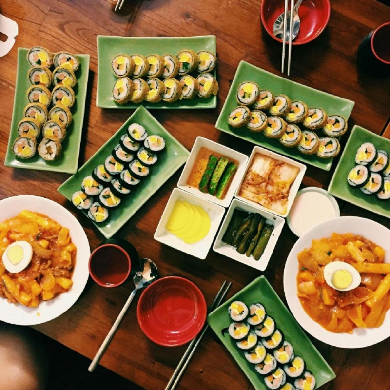 Các món ăn Hàn Quốc thơm ngon bình dân tại Hà Nội