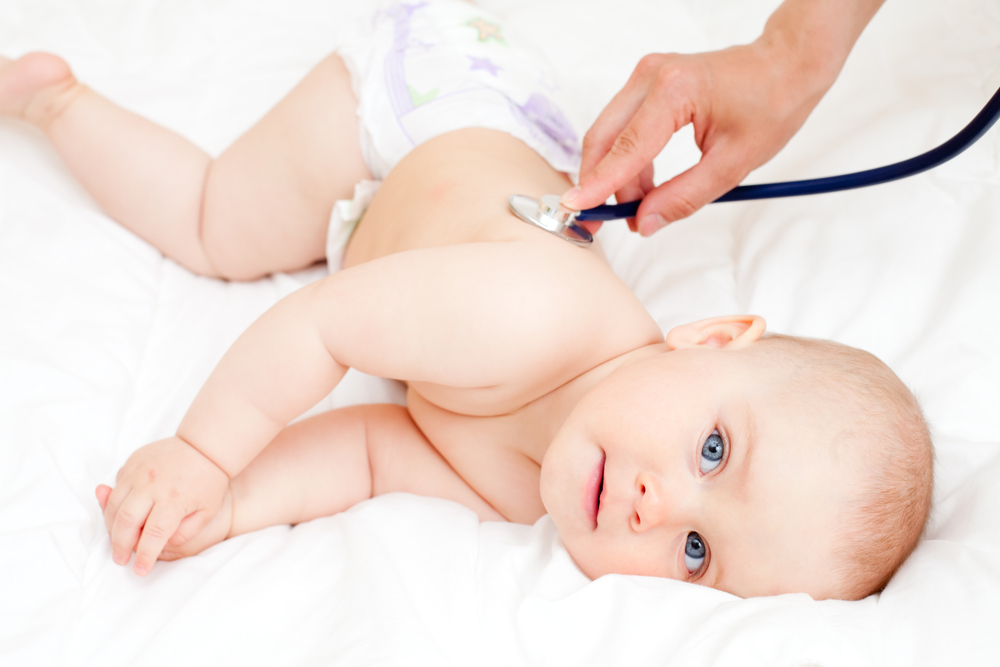 Trẻ sơ sinh là đối tượng dễ mắc các bệnh về đường hô hấp