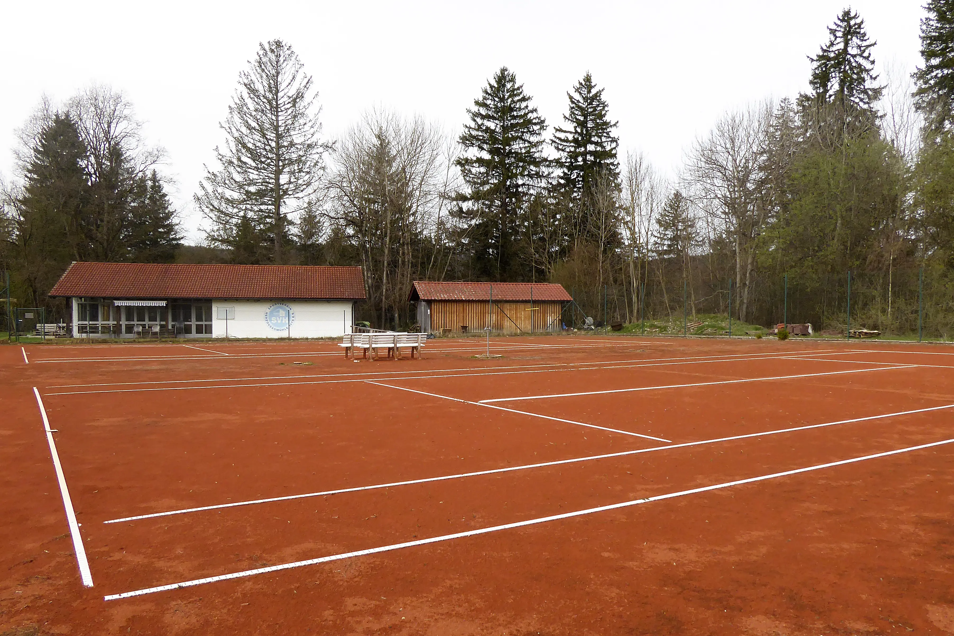 Tennisplatz header image nicht vorhanden