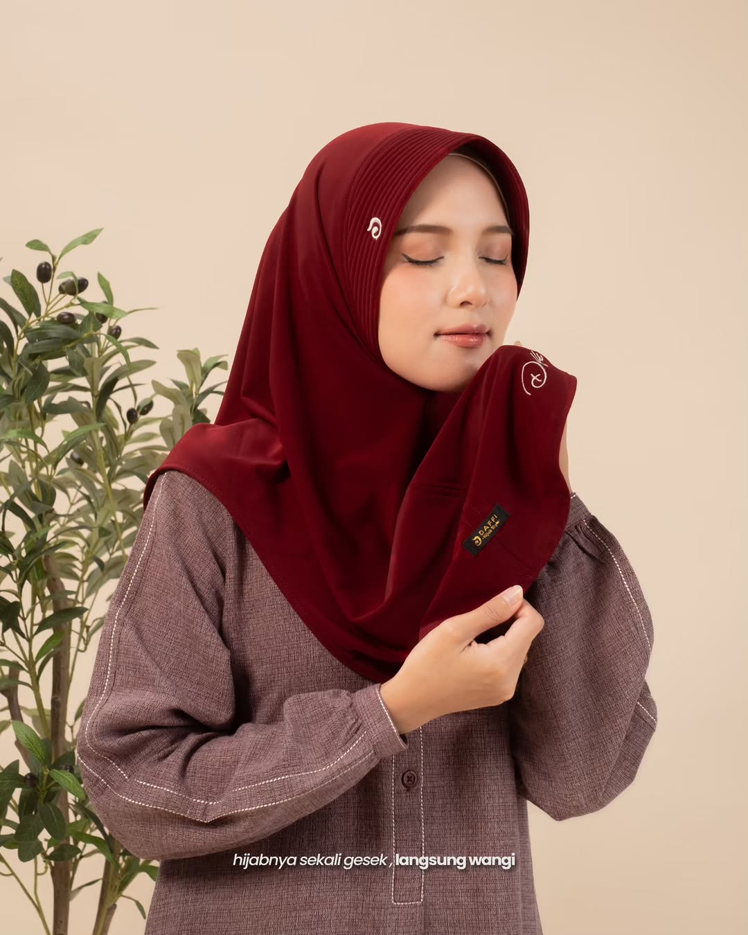 Parfum Menyatu di Kain
