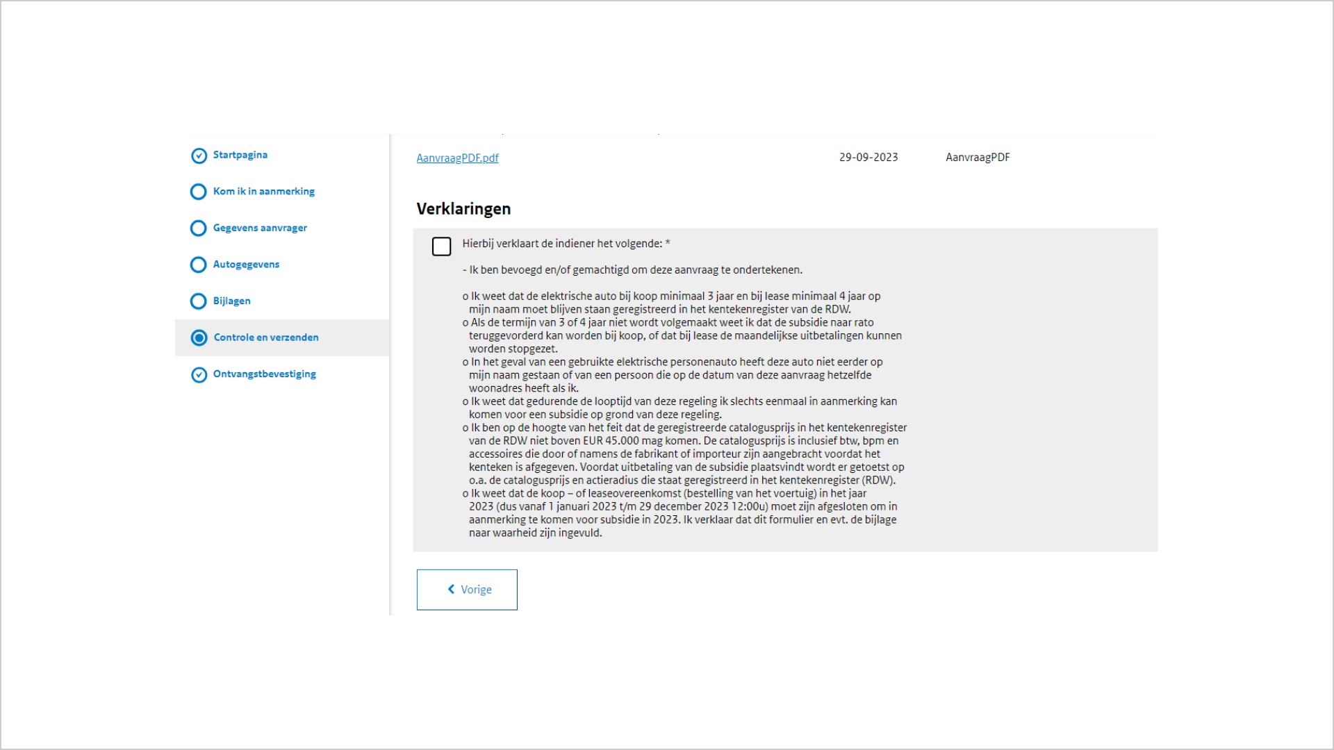Screenshot van een stukje formulier links is de formulier -navigatie te zien. De tekst 'controle en verzenden' is geselecteerd. Rechtsstaat de titel verklaringen met daaronder een chatbox met de tekst 'Hierbij verklaart de indiener het volgende': Gevolgd door een hele lap tekst.