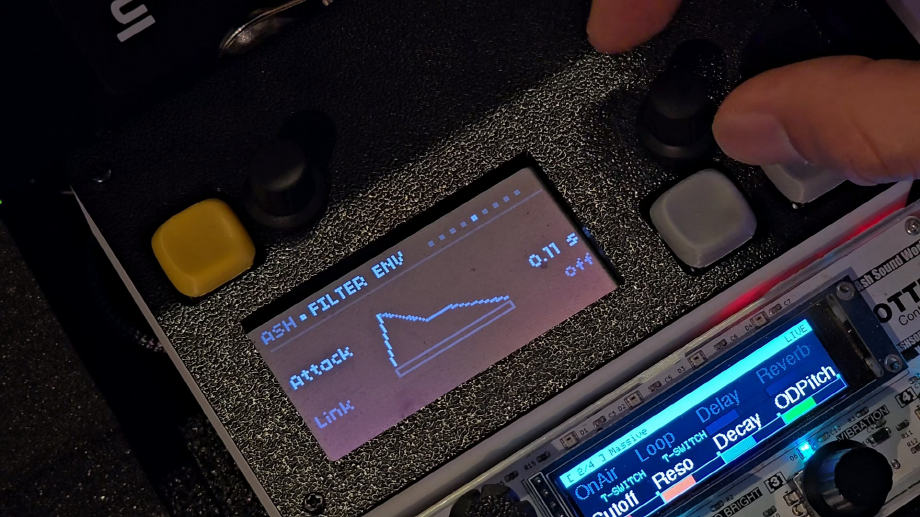 AshSynth