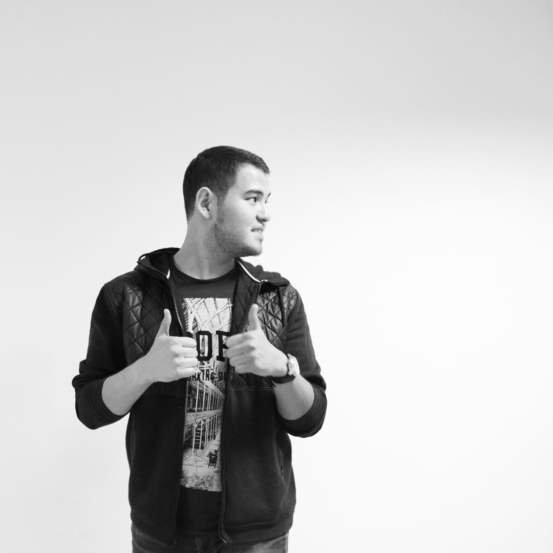Photo by Nick Toa.
