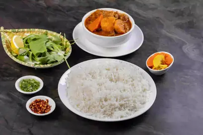 White Rice with Chicken Curry