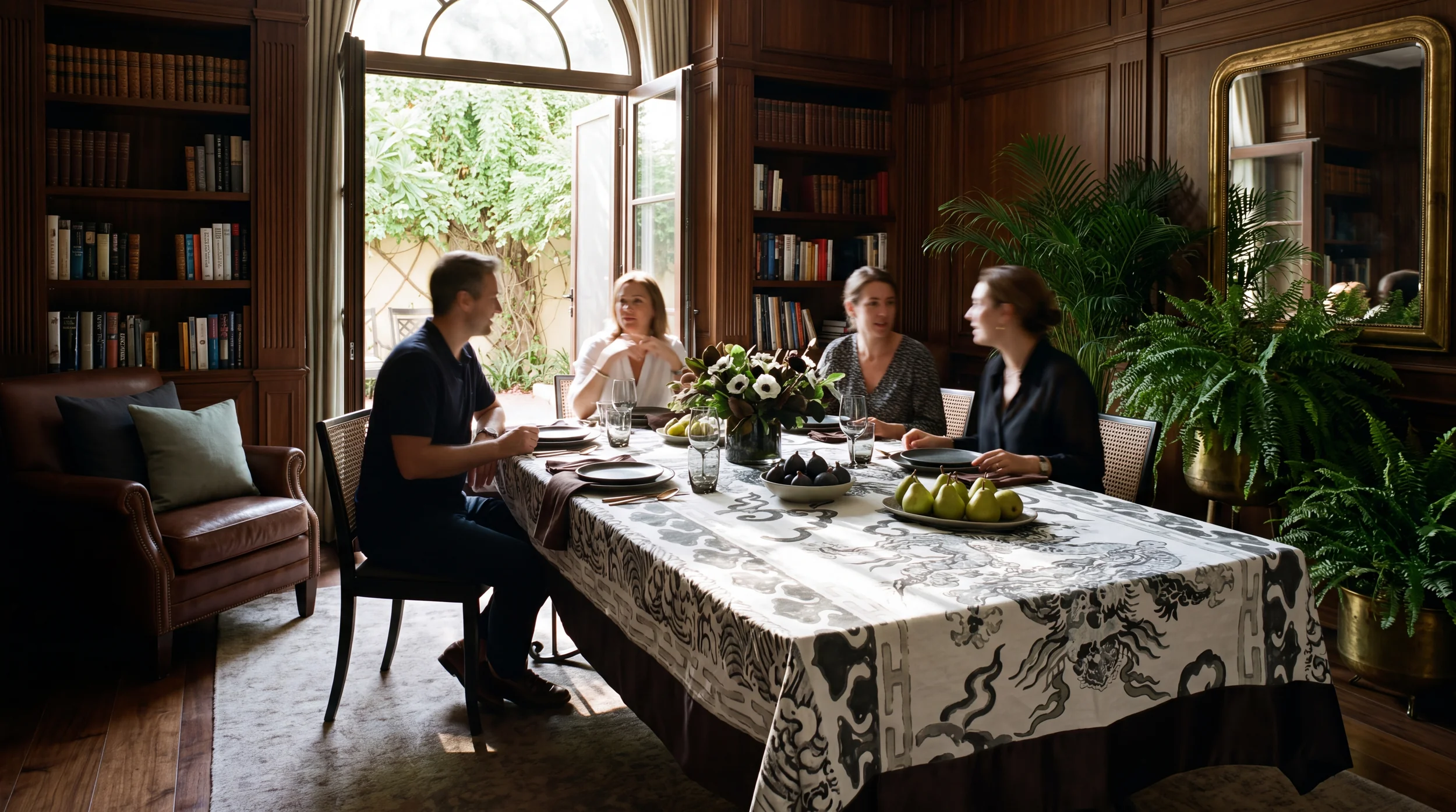 Dragon Noire — table setting 1