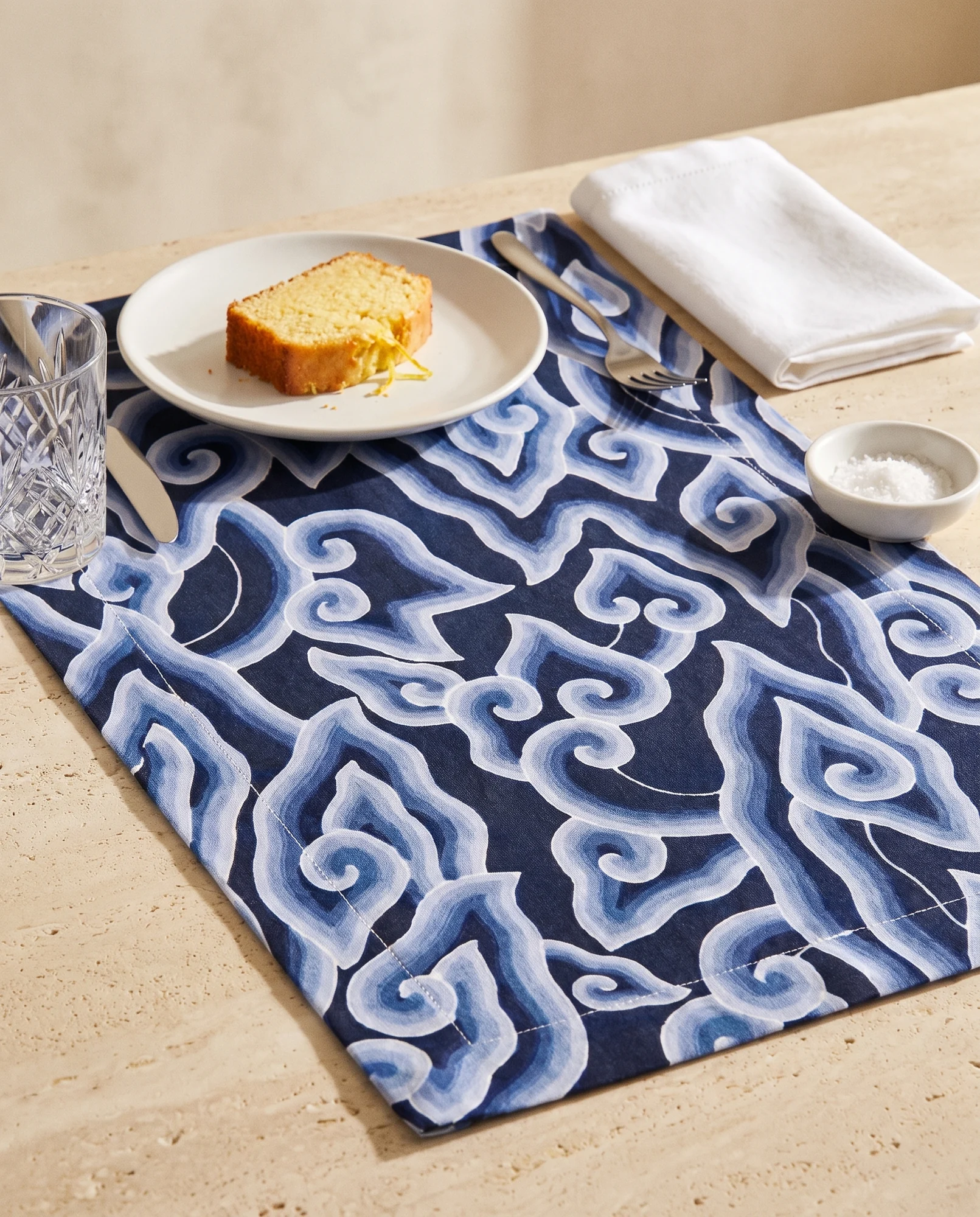 Batik Bleu Nuit — styled view 3