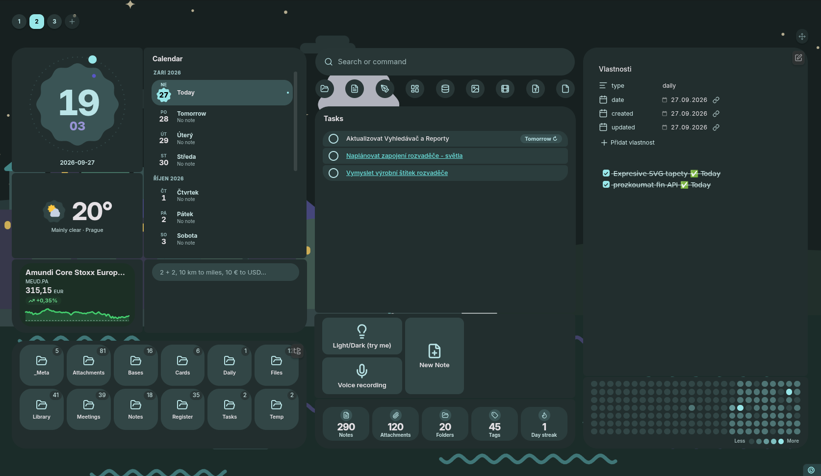 Expressive design, turquoise accent