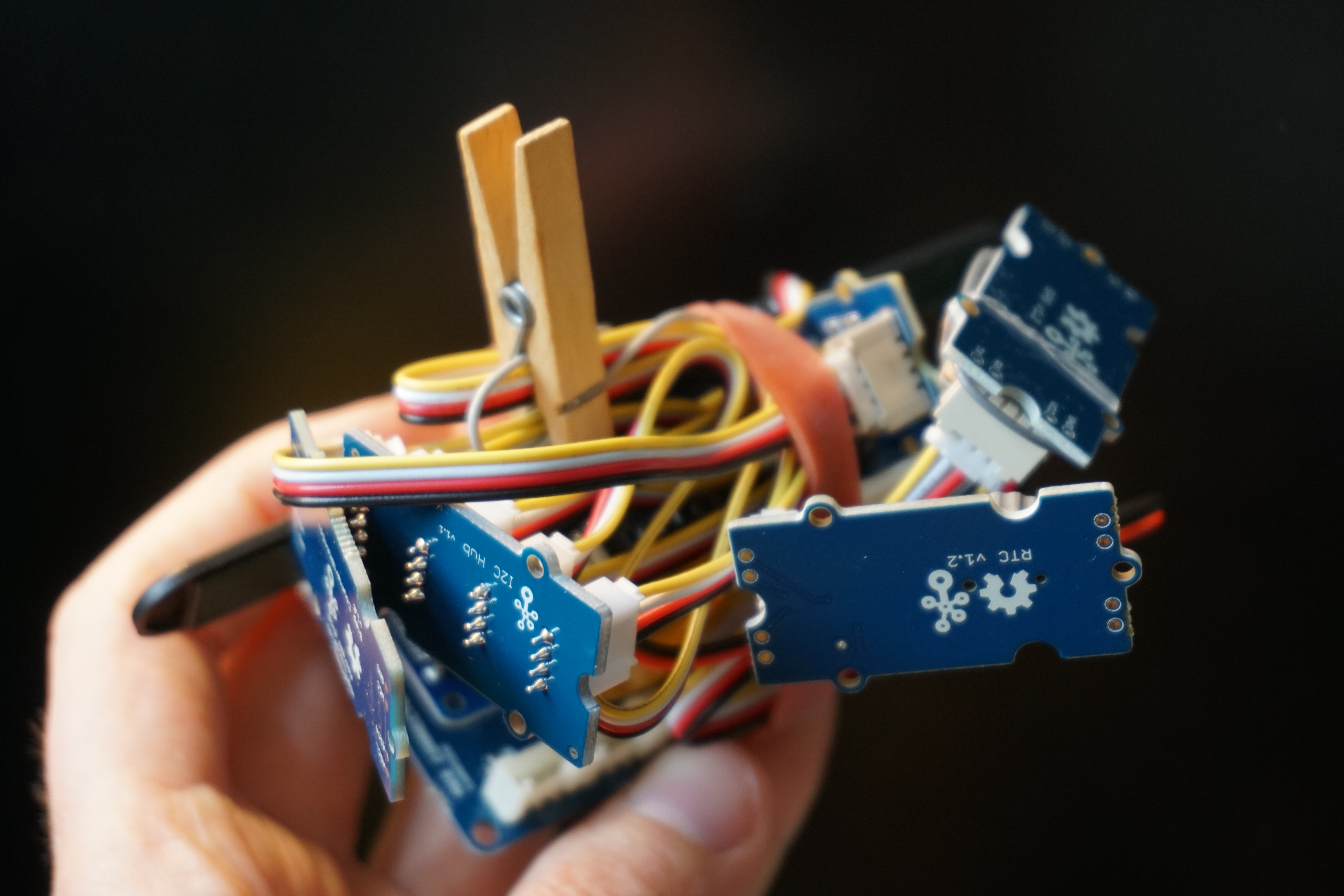 Hardware sketch using Open Hardware modules with sensors and LoRaWAN connectivity