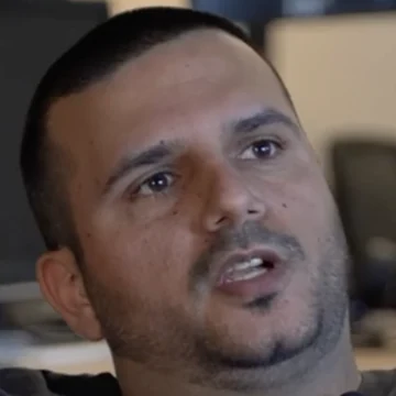 טל פרטוק