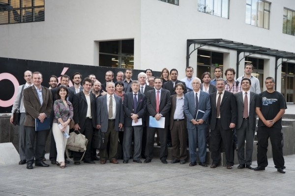 "Ministerio de Ciencia crea clúster de software libre"