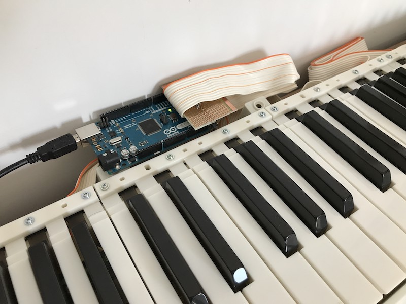 MIDI controller 