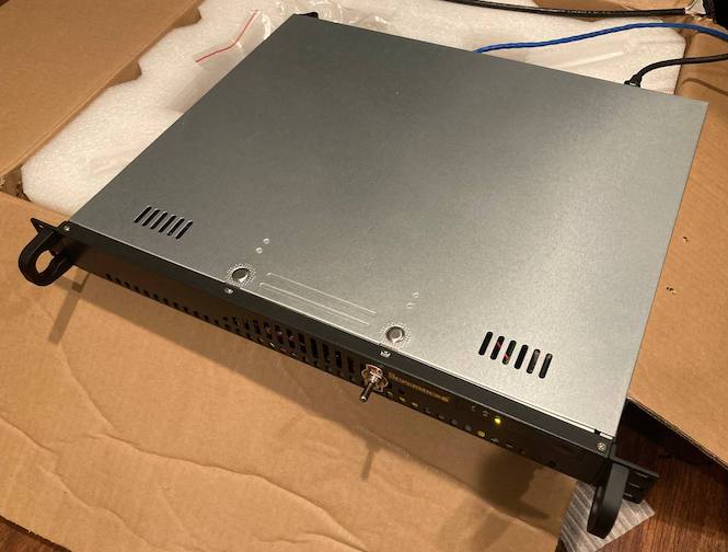 raspberry pi 1u server - front