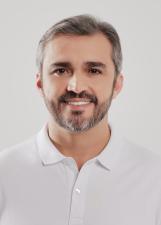 Foto oficial de NELINHO