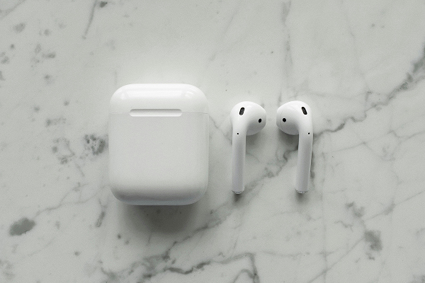AirPods