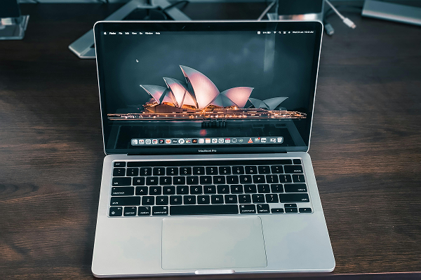 MacBook