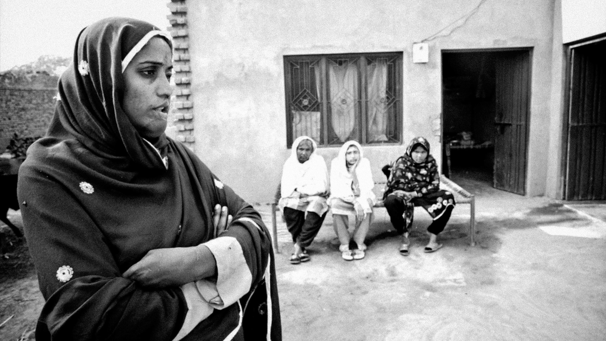 Still from FACELESS WOMEN, cinematography by Padu Palmerio.