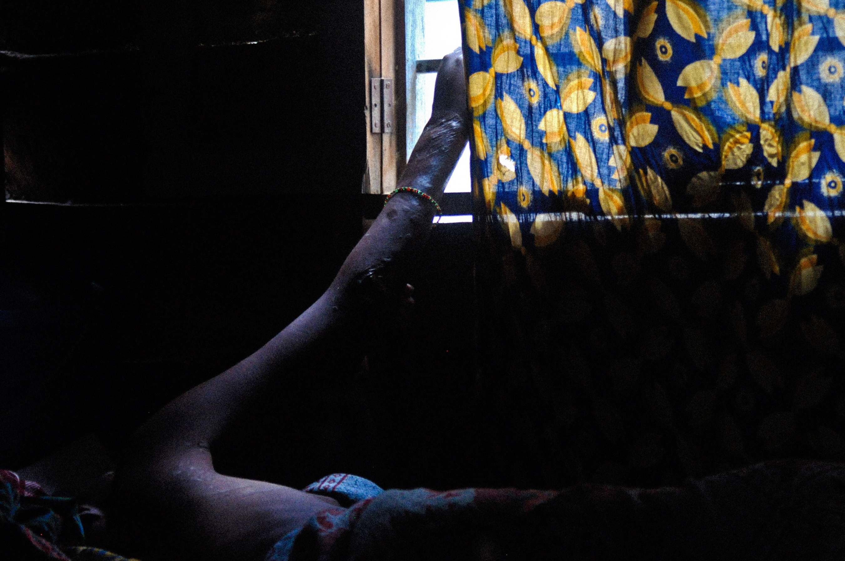 Gallery still 14 from NEW AFRICA, cinematography by Padu Palmerio.