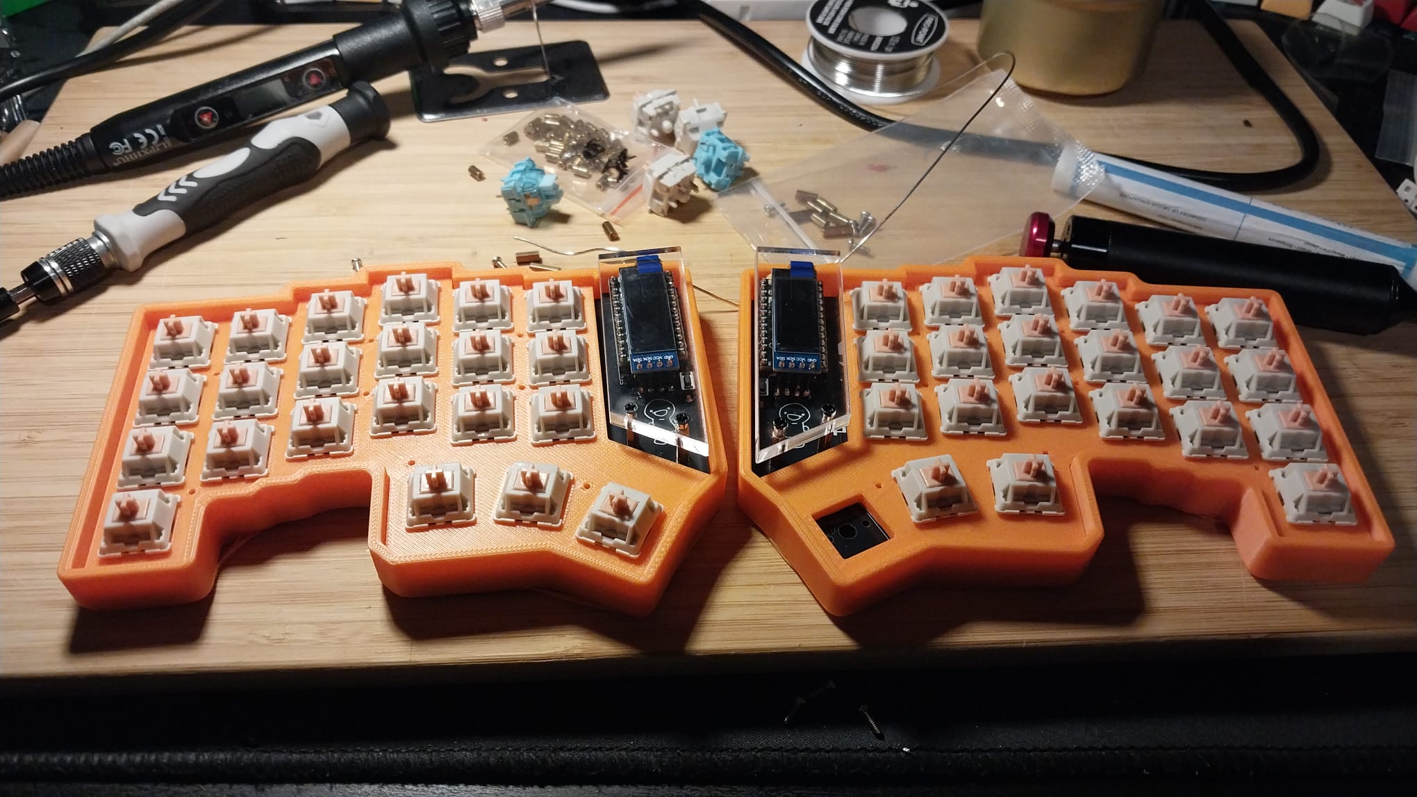 Pepuino-Split-44, from the project README