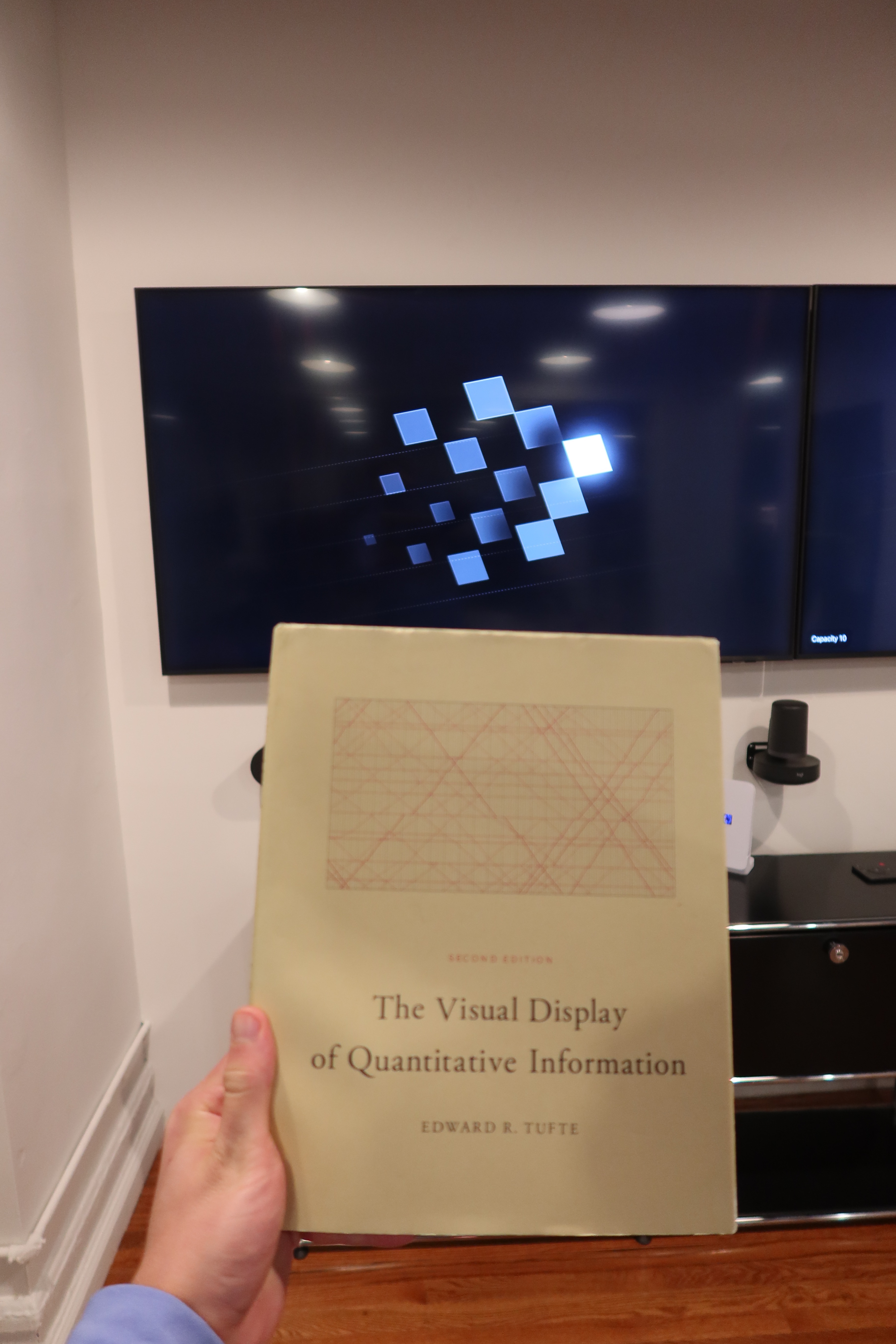 The Visual Display of Quantitative Information