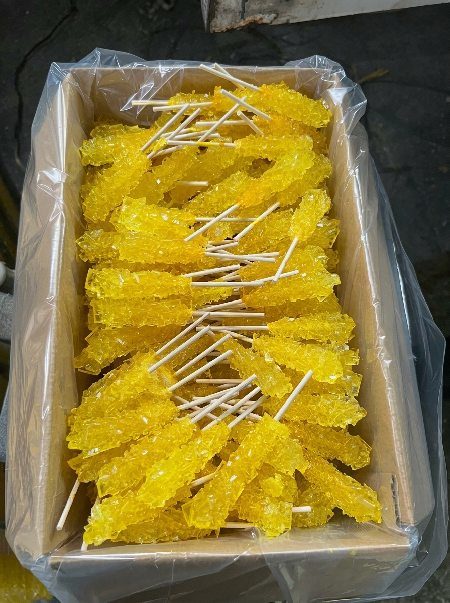 نبات زرد نقلی