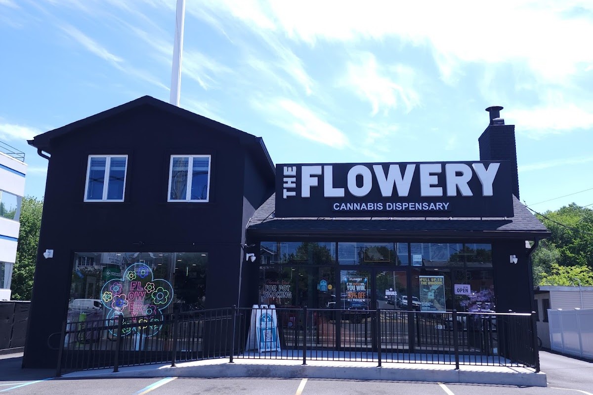 The Flowery Richmond Ave storefront