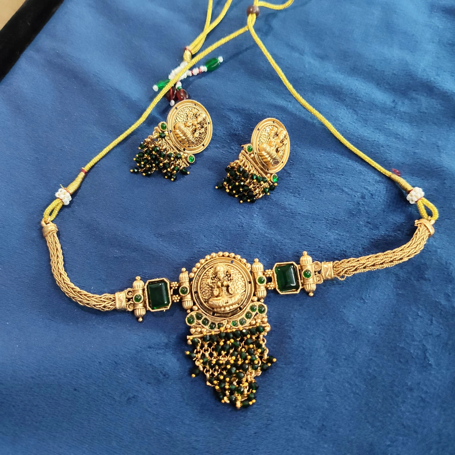 Lakshmi NeckSet