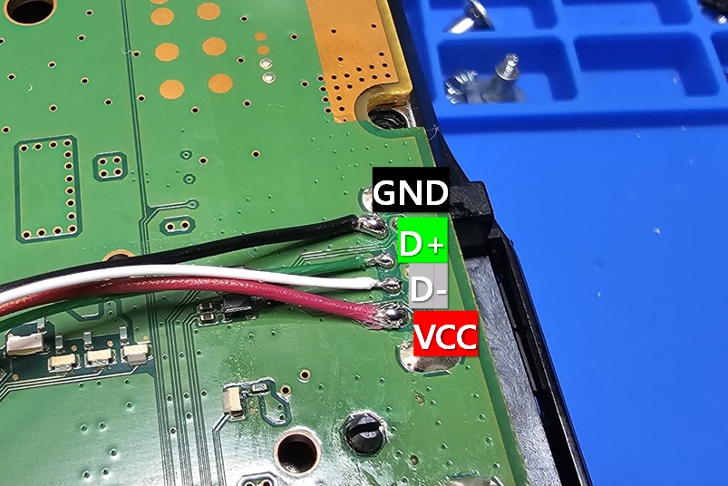 PlayStation 4 USB 2.0 Pinmap