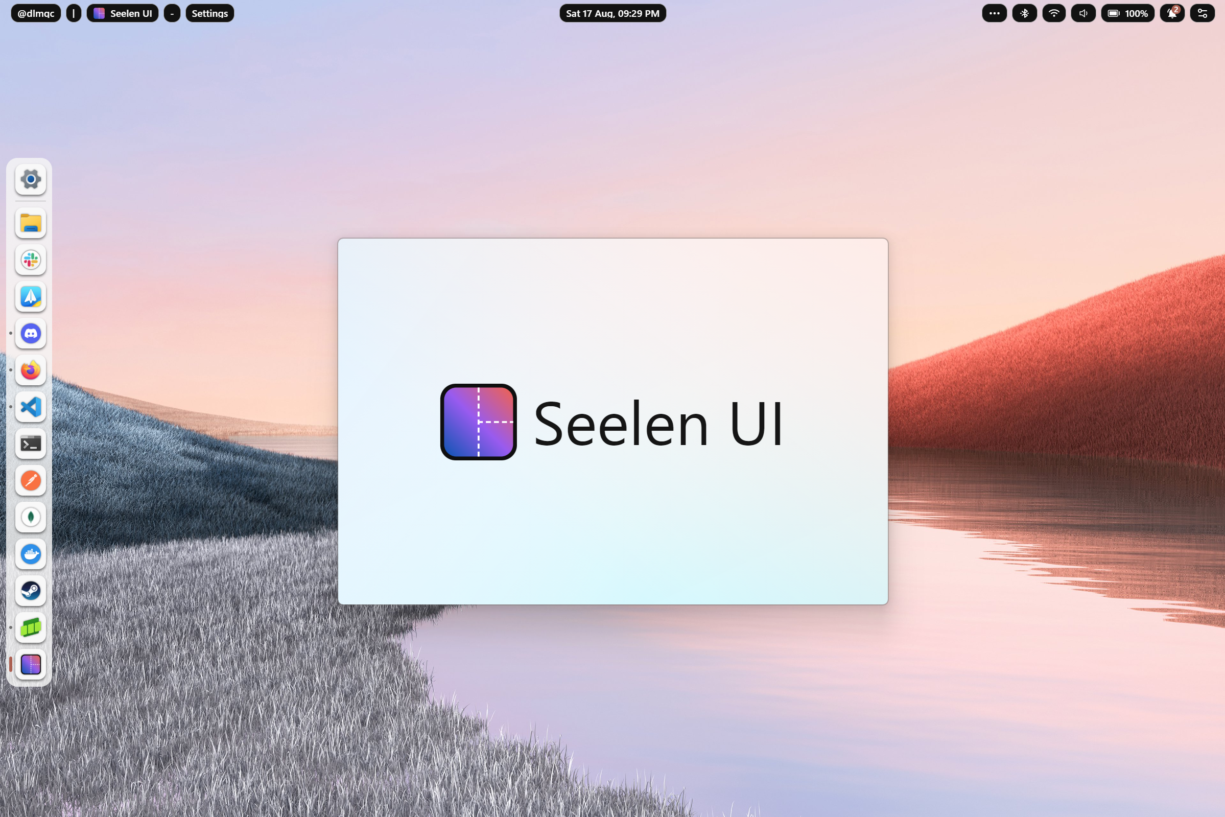 Seelen UI Minimal Desktop