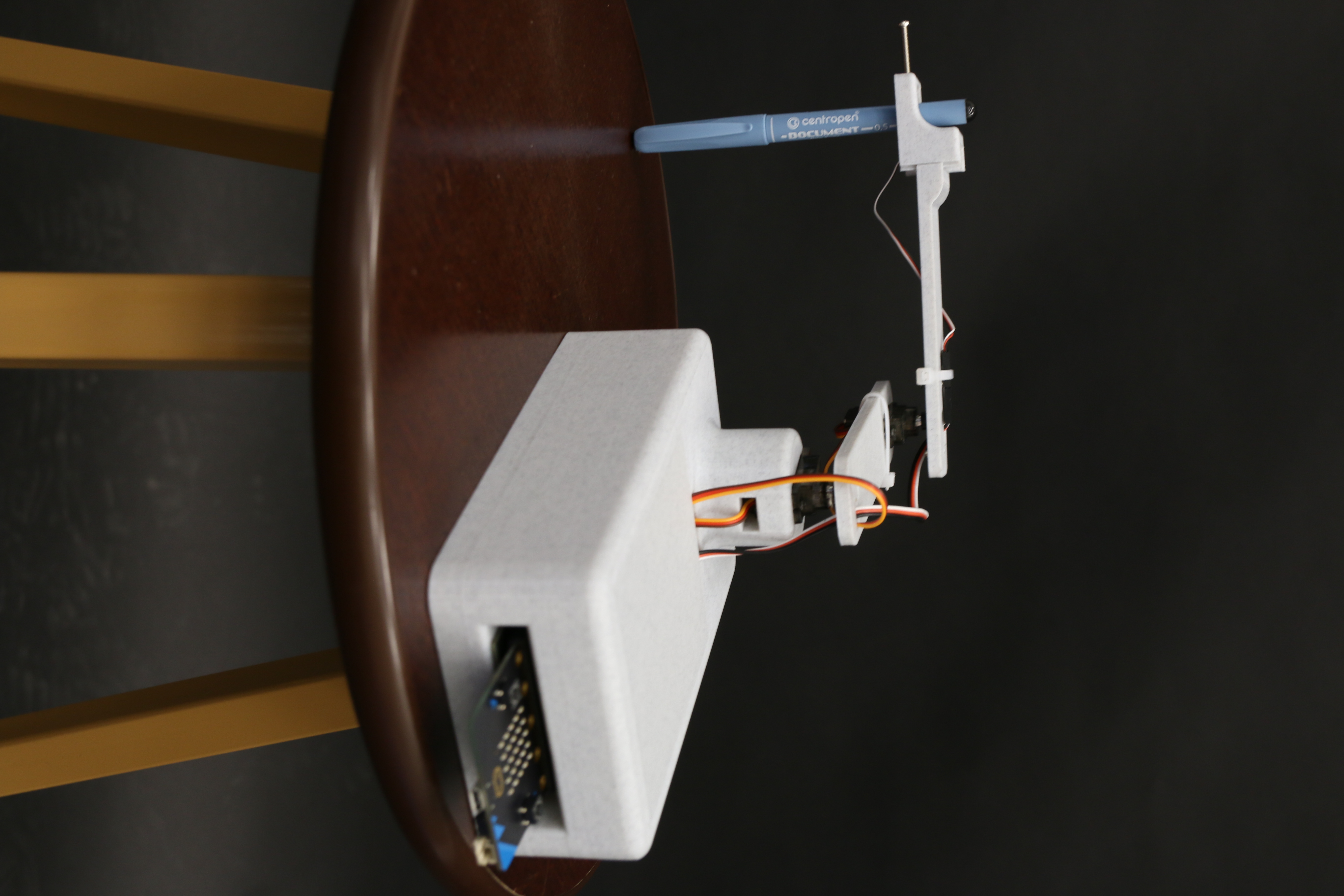 Micro:bit robotic drawing arm - Stardraw Megalink by ivankraus ...