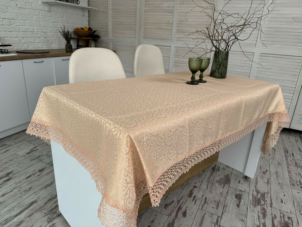 Скатертина святкова з мереживом 150x220 см тканинна 3385-zkr PB1624