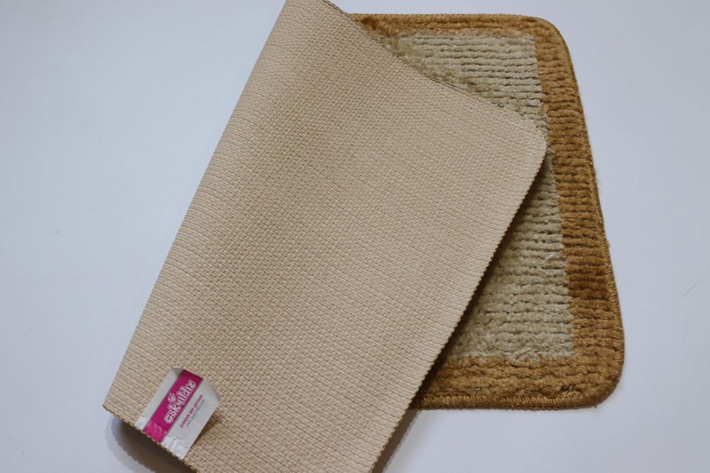 Килимок для ванної і туалету "Ноги"40*60 см Vonaldi 1725/brown legs — фото 3
