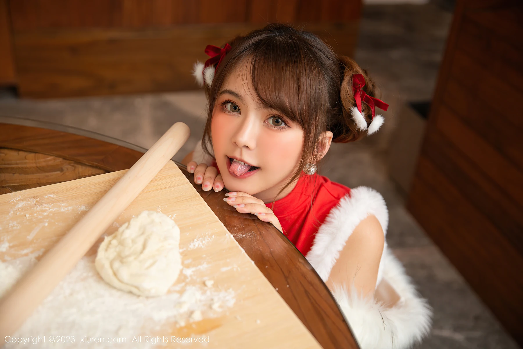 XiuRen No.6242 张思允Nice红装包饺子写真：甜辣曲线藏不住，看完想带女友拍同款！ - 6