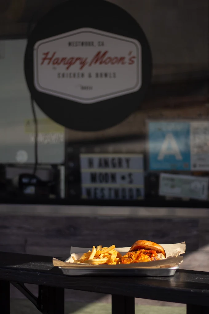 Hangry Moons gallery photo 4