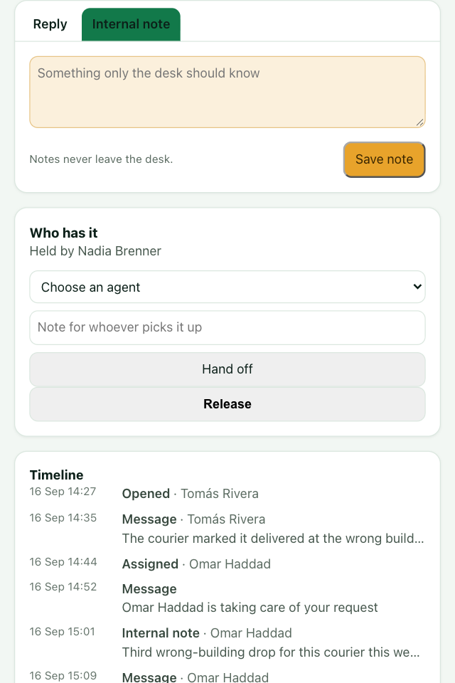 The internal note composer, which never reaches the customer